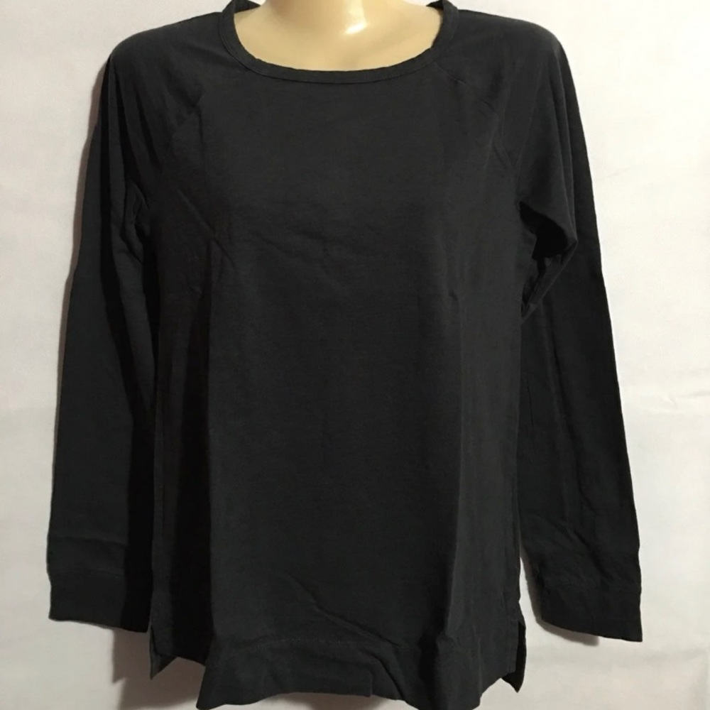 Universal Thread Women T-Shirt